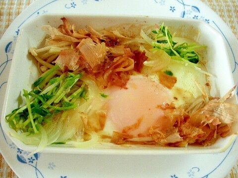 オーブントースターで！目玉焼きと野菜のココット風